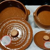 CAZUELA CON TAPADERA DE BARRO - 2